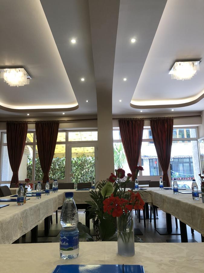 Hotel Palma تيرانا المظهر الخارجي الصورة
